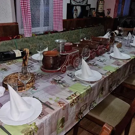 Etno Kuca Ognjiste